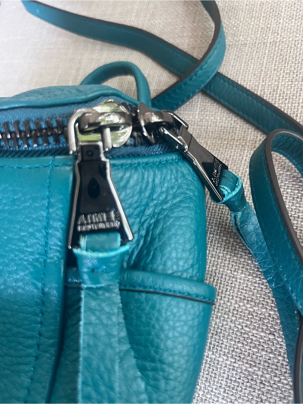 Aimee Kestenberg Rainforest Green Made to Fly Leather Crossbody - Picture 3 of 7